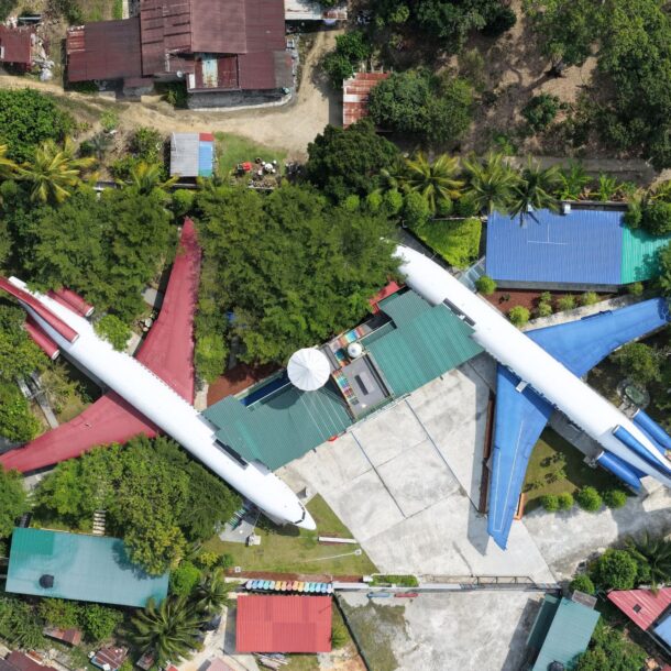Twin Jets
