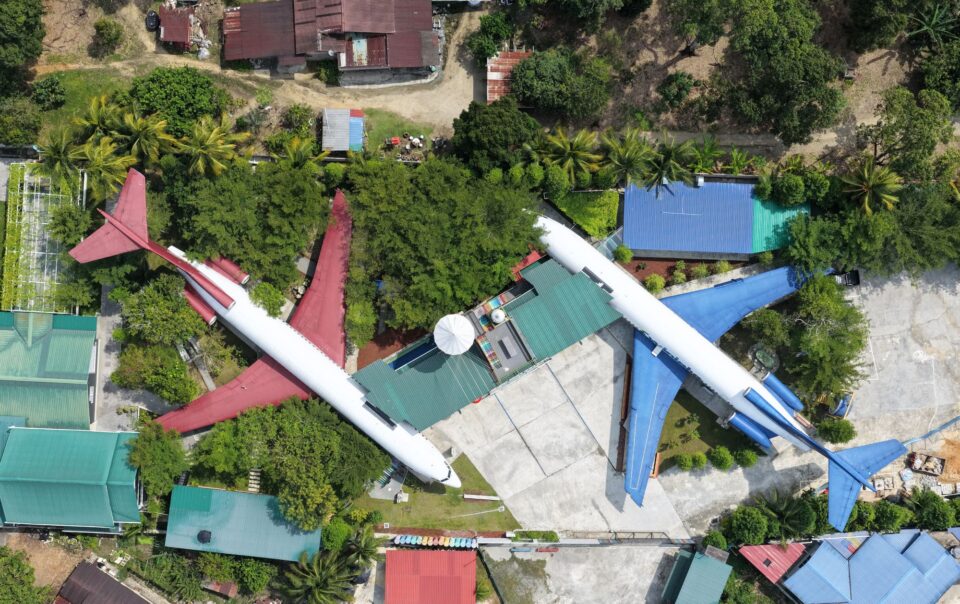 Twin Jets