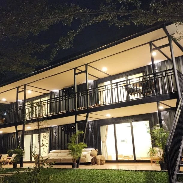 TwinJets Resort promotion page