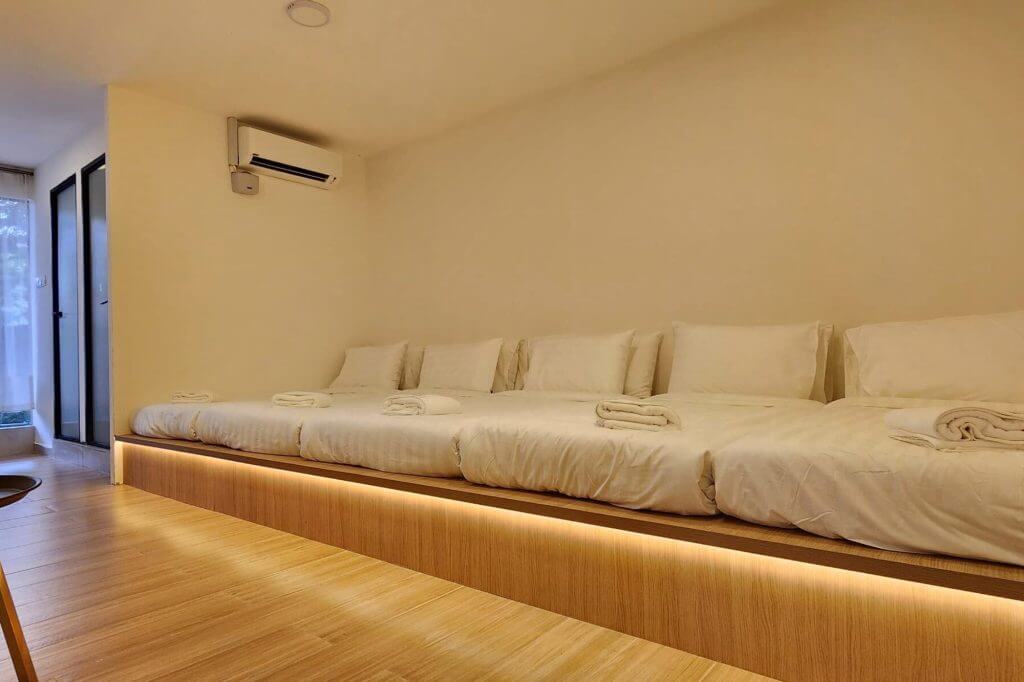 bangkok a ground floor room 2