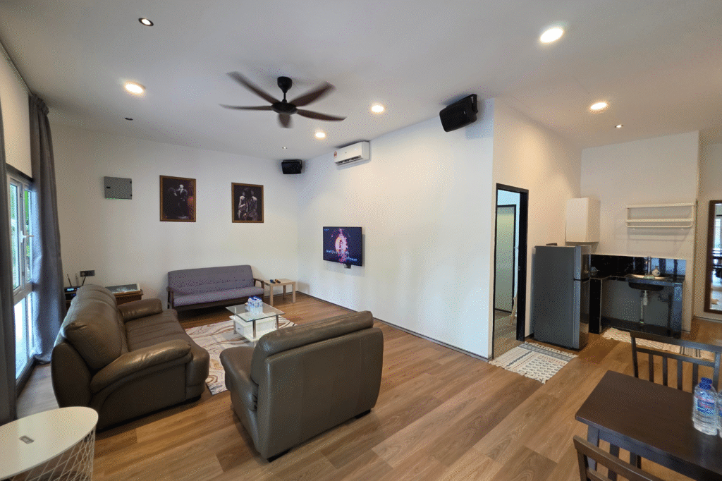 hong kong villa living room 1