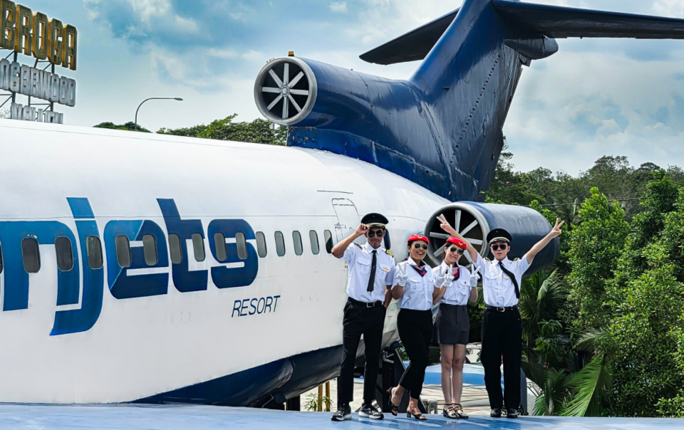 Pilots on gold class jet